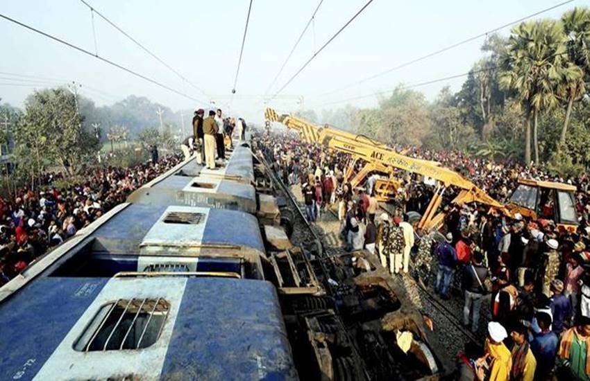 Bihar Seemanchal Express Train Accident