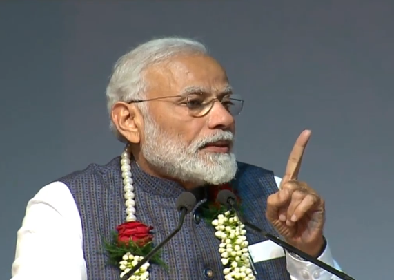 मोदी ने कहा प्रभु की शक्ति हमारे साथ हमेशा रहती है। यही संदेश हम पूरी प्रामाणिकता के साथ दुष्ट आत्माओं, असुरों को देने का प्रयास कर रहे हैं।