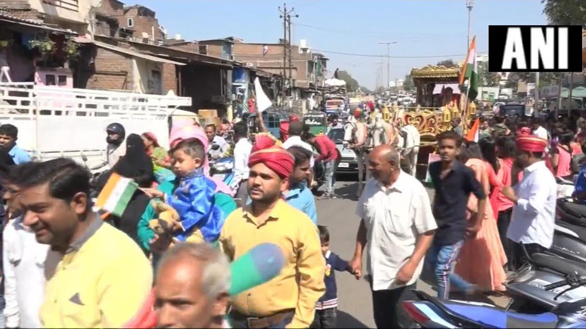 Vadodara,pulwama attack,CRPF,Pulwama terror attack,CRPF tribute,Vadodara couple