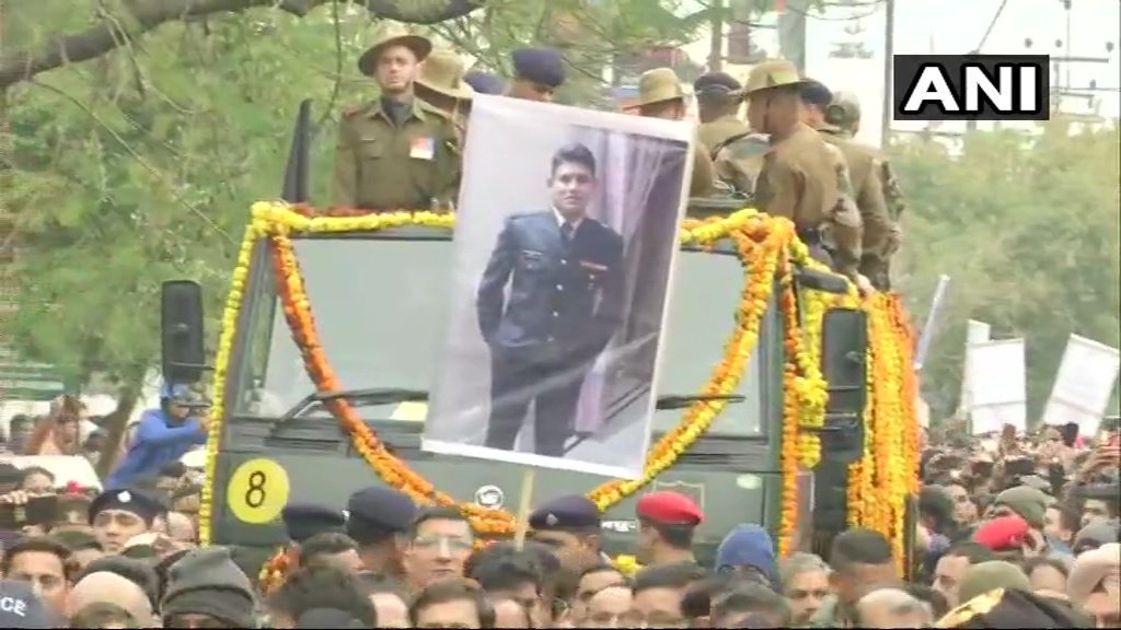 Indian Army, major chitresh bisht, chitresh bisht, dehradun, major chitresh bisht last rites, major chitresh bisht cremation, pulwama terror attack, pulwama latest, pakistan
