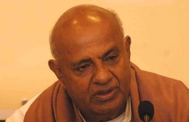 BJP MLA, Hassan, Preetham Gowda, Audio Clip, Derogatory Comments, Former PM, HD Deve Gowda, Die, CM, Son, HD Kumaraswamy, Unwell, bengaluru, BS Yeddyurappa, Deve Gowda, HD Deve Gowda, HD Kumaraswamy, HDK, karnataka, karnataka politics, Kumaraswamy, Yeddyurappa, Karnataka News, State News, Elections 2019, Hindi News