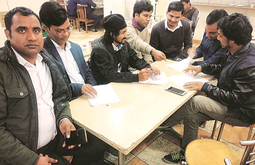 छात्र इसी हफ्ते दिल्ली में अपना चुनावी एजंडा सबके सामने रखेंगे। 