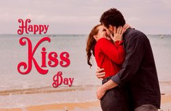Happy Kiss Day 2019 Images, Quotes: इन किस डे स्पेशल फेसबुक मैसेज, कोट्स, इमेज और व्हॉट्सएप स्टेटस से करें पार्टनर को विश!