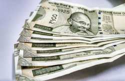 7th Pay Commission: मोदी सरकार ने दी खुशखबरी, आर्म्ड फोर्सेज को मिलेगी ज्यादा सैलरी