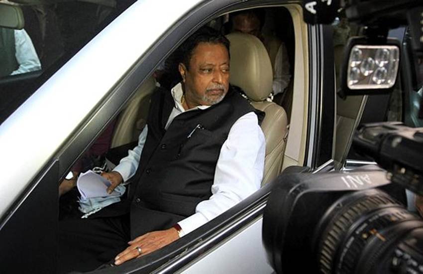 West bengal, Trinamool Congress, TMC, Murder, West Bengal crime, crime news, Shot dead, Satyajit Biswas, Krishnaganj, Nadia, Mukul Roy, सियासी हत्या, पश्चिम बंगाल, ममता बनर्जी, तृणमूल कांग्रेस, हत्या, मुकुल रॉय