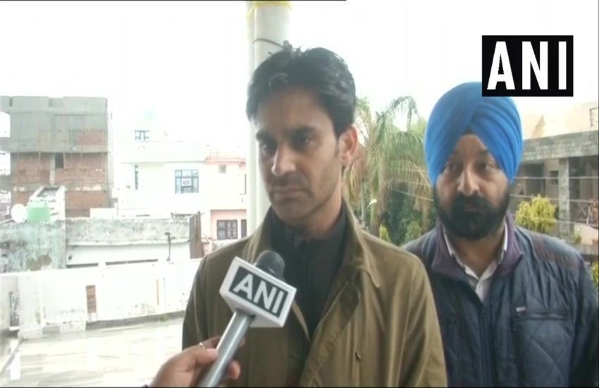 पीडीपी लिडर वहीद उर्र रहमान (फोटो सोर्स-ट्विटर एनआई) पीडीपी लिडर वहीद उर्र रहमान (फोटो सोर्स-ट्विटर एनआई)