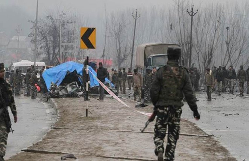 kashmir, kashmir terror attack, kashmir terror attack news, kashmir terror attack live, jammu and kashmir terror attack, awantipora kashmir, awantipora kashmir terror attack, awantipora kashmir terror attack news, awantipora kashmir terrorist attack, pulwama attack, pulwama attack today, pulwama attack today on crpf, pulwama attack news, kashmir pulwama attack