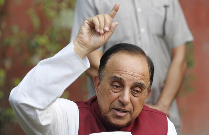 Pulwama Attack, Subramanian Swamy, BJP, MP, Greater Opportunity, Ceasefire Line, Muzzafarabad, PoK, Israel, Drone, Bomb, Mualana Masood Azhar, Abolish, Article 370, Tweet, Trending News, National News, India News, Hindi News