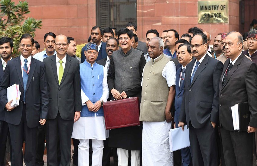 Union Budget 2019-20 India:वित्त मंत्री पीयूष गोयल 
फोटो सोर्स- PIB 
