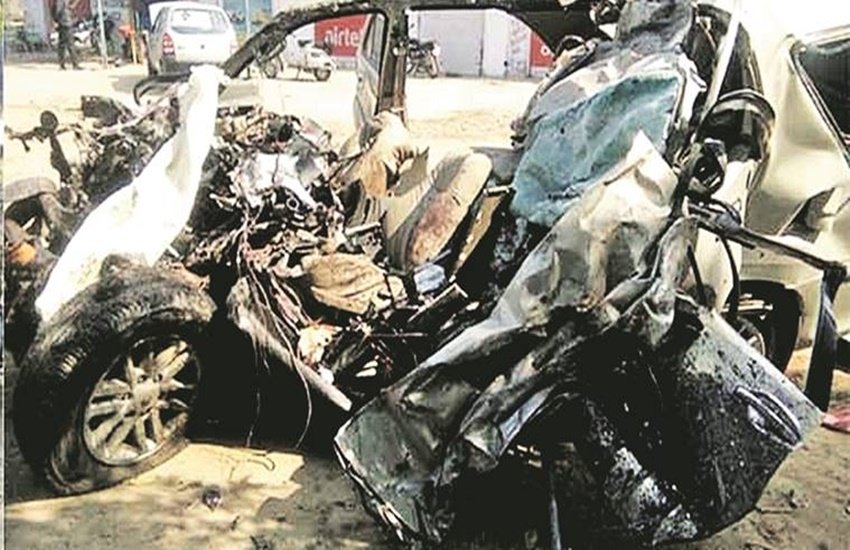 हिमाचल प्रदेश में सड़क हादसा
फोटो सोर्सः प्रतीकात्मक फोटो (इंडियन एक्सप्रेस)