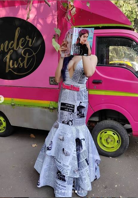 adah sharma,bollywood,entertainment,gossip,filmibeat-hindi, filmiebeat, Adah Sharma stuns in Newspaper printed wear, Nykaa Femina Beauty Awards 2019, Adah Sharma At Nykaa Awards, Adah Cleavage Show at Nykaa awards, Adah Wears Newspaper