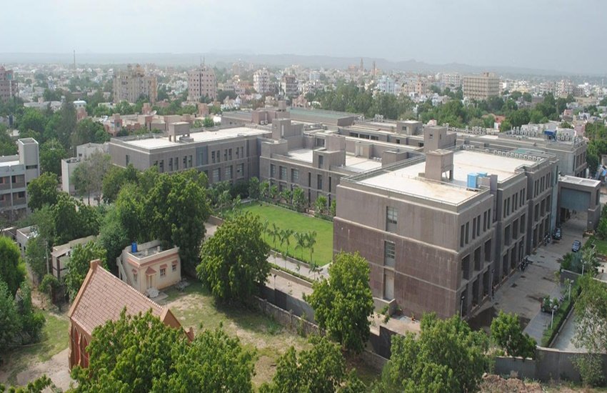 अडानी हॉस्पिटल कच्छ
फोटो सोर्सः gaims.adanihospitals.com