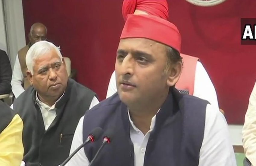 एसपी प्रमुख अखिलेश यादव 
फोटो सोर्स- ANI