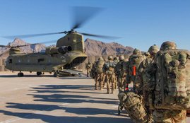 CH-47, chinook CH-47, Chinhook helicopters, heavy lift helicopters, Indian Air Force, Boeing, Boeing India, IAF Chinhook, Apache attack helicopters, India News, indian airforce