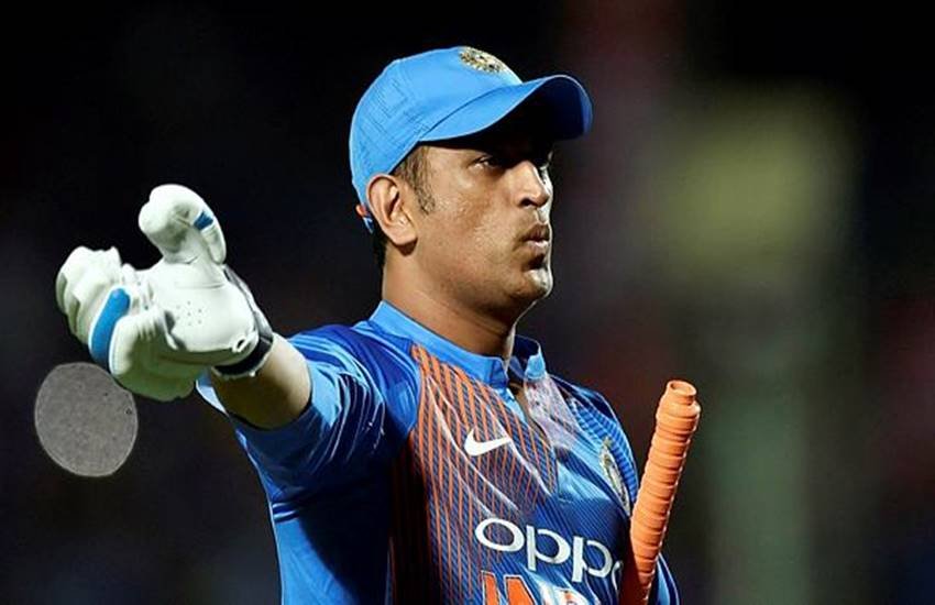 महेंद्र सिंह धोनी ने अपने नाम यह खास रिकॉर्ड दर्ज कराया है। (फोटो सोर्स- एपी)