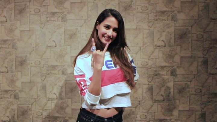 disha patani,tiger shroff,valentines day,Tiger and Disha,Social Media,दिशा पटानी,टाइगर श्रॉफ,वैलेंटाइन डे