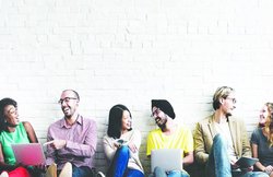 बदलते दौर में संवाद के आयाम