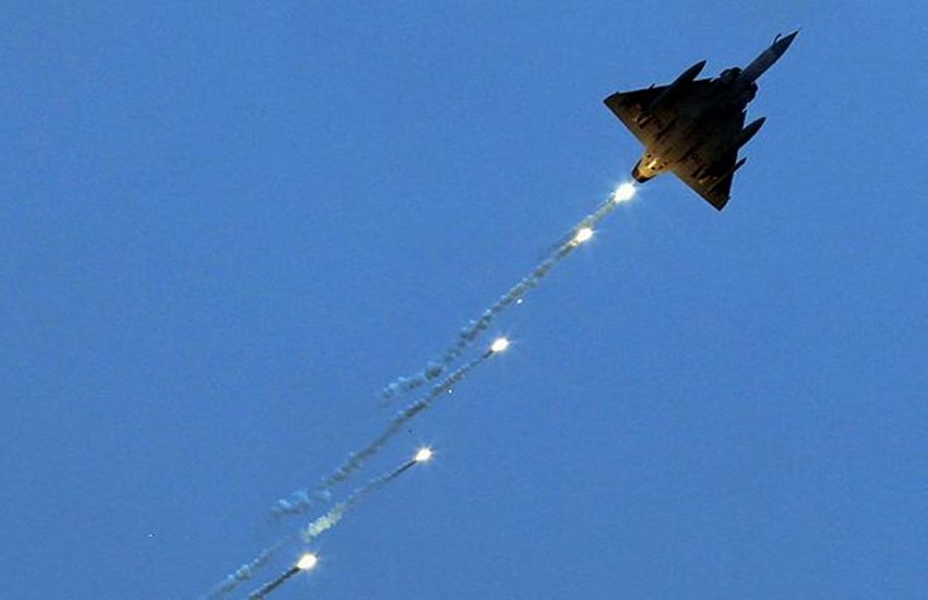 fighter jet