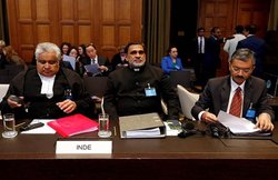 जजों के पास नहीं होती कानूनी डिग्री, ICJ में भारतीय वकील ने खोली पाक सैन्य अदालतों की पोल