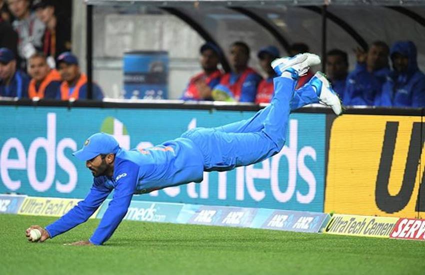 दिनेश कार्तिक। (फोटो सोर्स- एपी)