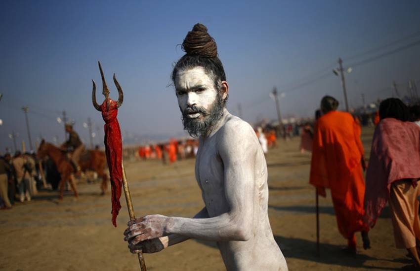 Kumbh, Kumbh 2019, Kumbh Mela, Naga sect, Naga Sadhu, Naga Degree, Naga Sanyasi, Juna Akhara, ashram, engineering, Kumbh Mela, Amavasya, Haridwar, Akhil Bharatiya Akhara Parishad, Kutch District, ABAP, mauni amavasya, religion news