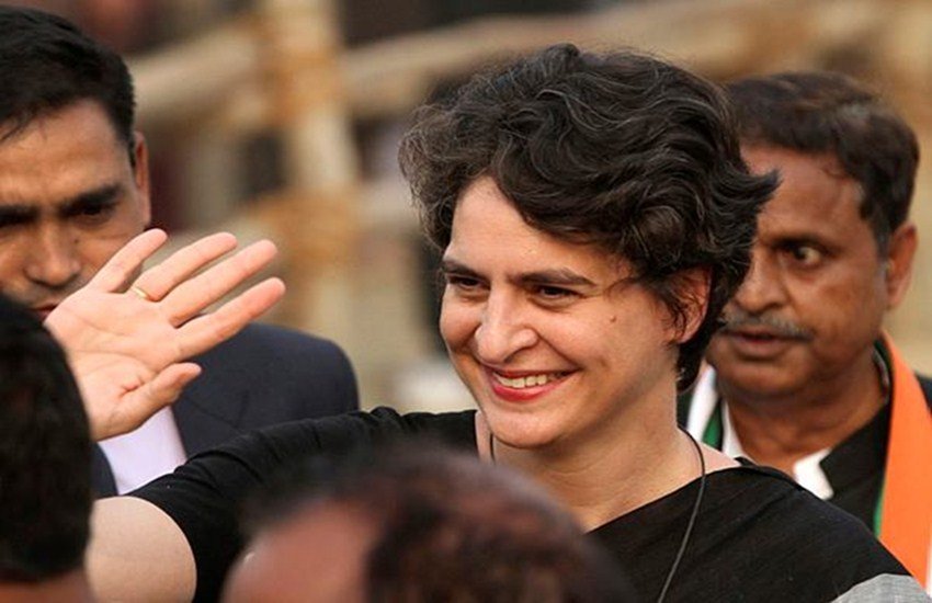 दिल्ली के 24 अकबर रोड स्थित कांग्रेस मुख्यालय में प्रियंका के दफ्तर के लिए कमरा अलॉट किया गया है. इस कमरे में पहले बतौर महासचिव राहुल गांधी बैठा करते थे। (फोटो सोर्स: एक्सप्रेस आर्काइव)