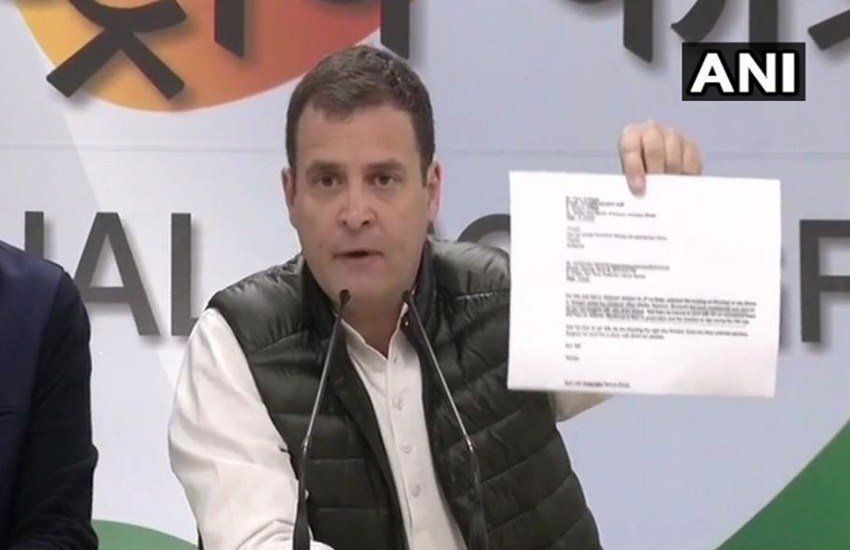 रफाल विवाद: राहुल गांधी ने प्रधानमंत्री मोदी पर लगाया सीक्रेट एक्ट के उल्लंघन का आरोप. कहा- अंबानी को 10 दिन पहले थी डील की जानकारी। (फोटो क्रेडिट/ ANI Twitter Handle)