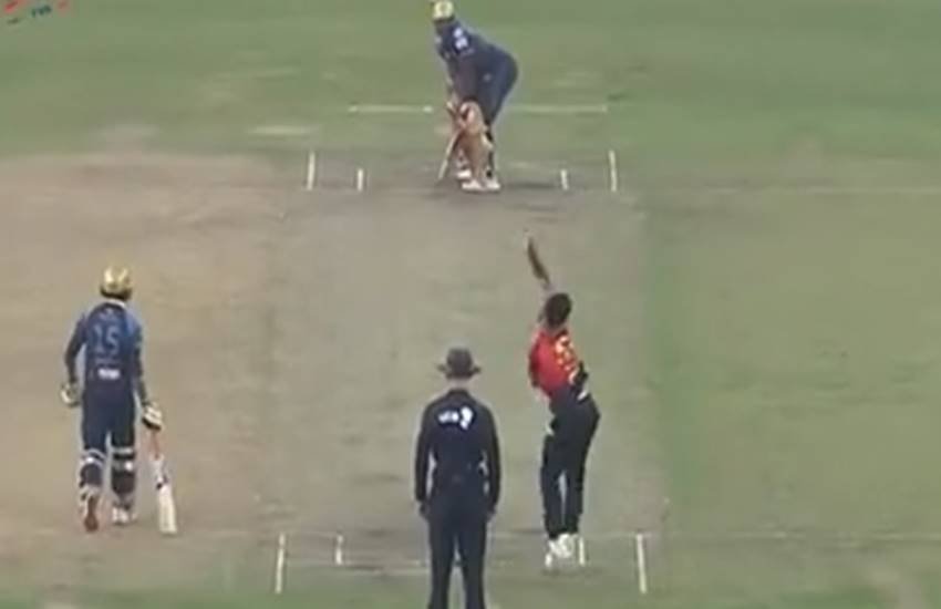मैच के दौरान की तस्वीर। (फोटो सोर्स- स्क्रीनशॉट) मैच के दौरान की तस्वीर। (फोटो सोर्स- स्क्रीनशॉट)