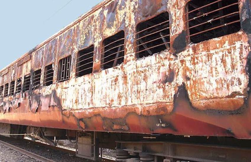 godhra train victims, godhra train killed, godhra train deceased, godhra train killed compensation, godhra train attack compensation, jansatta news