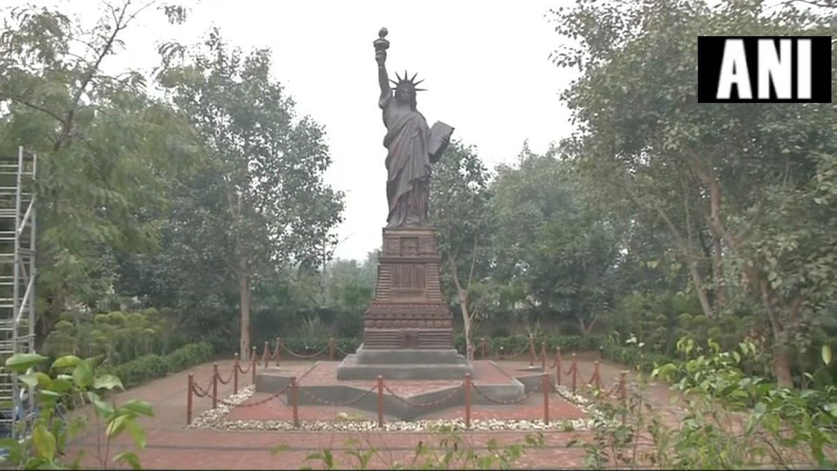 delhi;s wonders of world park, wonders of the world park photos, kota, seven wonders of the world, delhi news