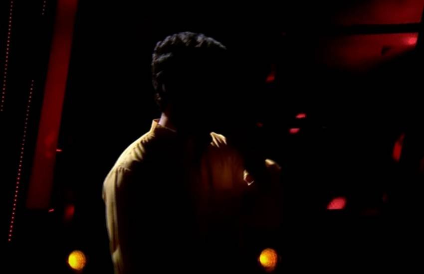 द वॉइस, द वॉइस का कश्मीरी कंटेस्टेंट, पुलवामा हमला, हर्षदीप कौर, आतंकवादी हमला, The Voice, Kashmiri contestant in The Voice, Pulwama attack, harshdeep kaur, Kashmiri contestant hide face in the voice, tv reality show, terror attack,द वॉइस, द वॉइस का कश्मीरी कंटेस्टेंट, पुलवामा हमला, हर्षदीप कौर, आतंकवादी हमला, The Voice, Kashmiri contestant in The Voice, Pulwama attack, harshdeep kaur, Kashmiri contestant hide face in the voice, tv reality show, terror attack