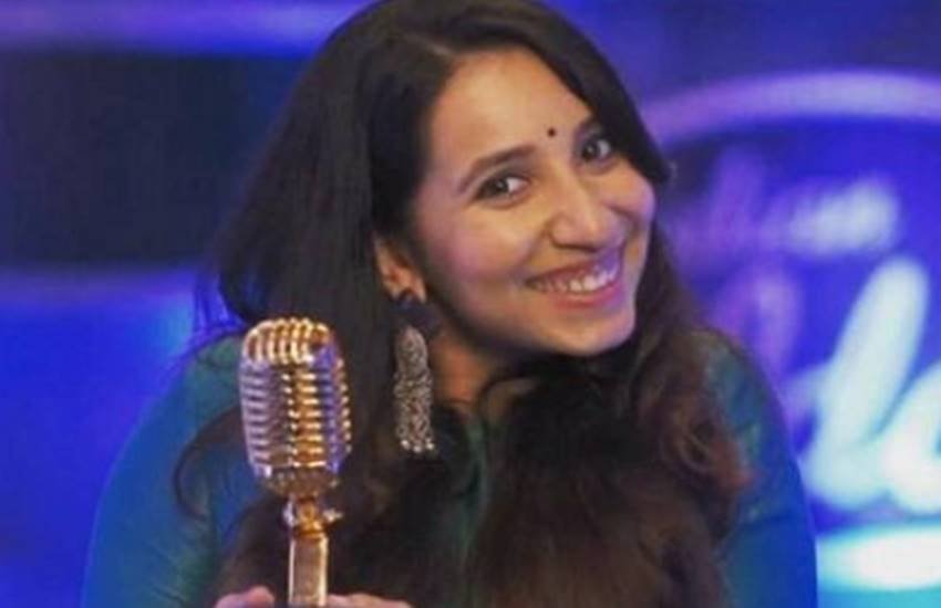 इंडियन आइडल 10 की कंटेस्टेंट रह चुकीं अवंति पटेल इंडियन आइडल 10 की कंटेस्टेंट रह चुकीं अवंति पटेल