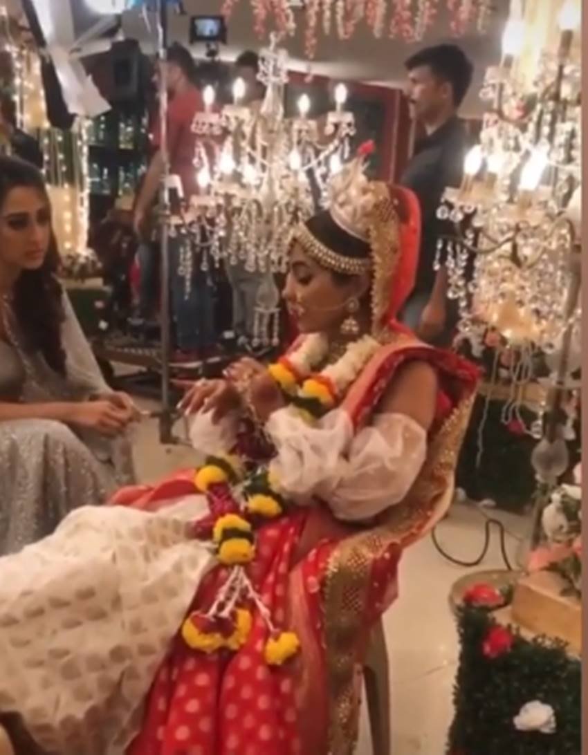 Hina khan In Bangoli bride awtaar, hina khan with a swag of komolika, komolika swag, hina khanin komolika awtar, entertainment news, hina khan, entertainment news, bigg boss ex contestant hina khan, populer actress hina khan, hina khan looking beautiful, entertainment news, bollywood news, television news