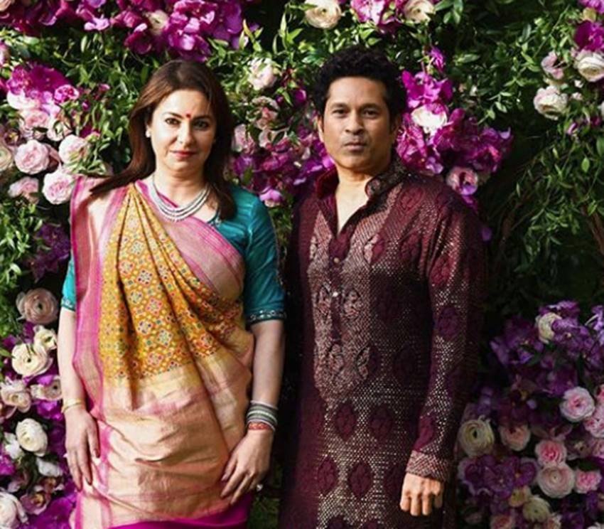 सचिन तेंदुलकर पत्नी अंजलि के साथ