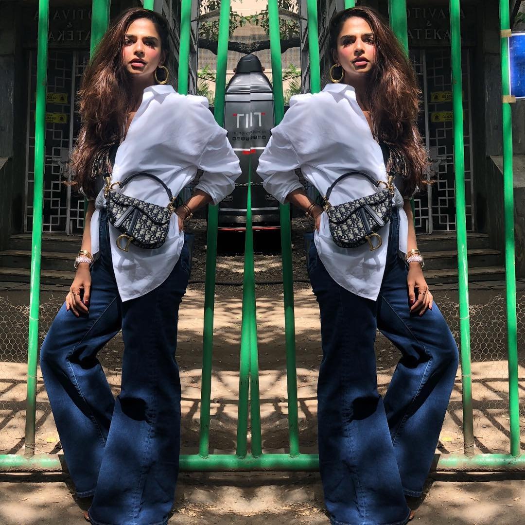 Fashion Tips,who is shaleena nathani,who is deepika padukone stylist,shaleena nathani hot,shaleena nathani,deepika padukone stylist,Deepika Padukone hot