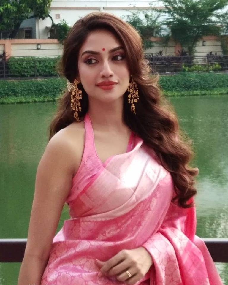Lok Sabha Elections 2019,Mimi Chakraborty,Nusrat Jahan,Trinamul Congress (TMC),Mamata Banerjee government,Mamata Banerjee