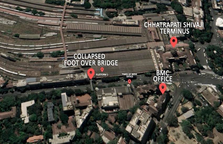 फुट ओवरब्रिज से 100 मीटर दूर है बीएमसी, फोटो सोर्स- इंडियन एक्सप्रेस
