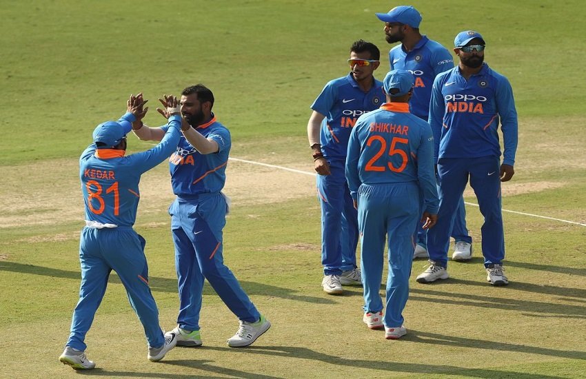 केदार-धोनी के दम पर भारत ने जीता पहला वनडे (फोटो सोर्स- bcci)