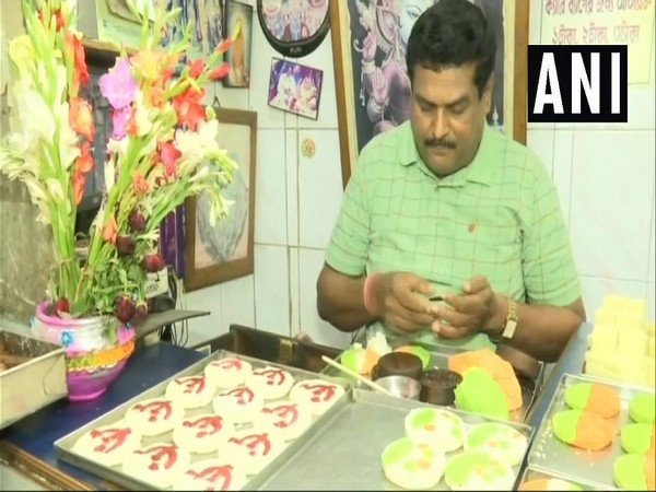 kolkata, kolkata sweets, lok sabha elections, elections 2019, west bengal election dates, first phase elections, bjp, congress, mamata banerjee, tmc, amit shah, priyanaka gandhi, raj thackeray, india news, elections 2019,