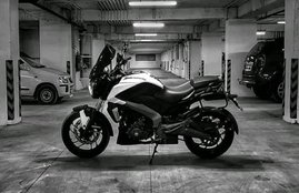 2019 Bajaj Dominar 400, Bajaj Dominar 400, Bajaj Dominar, Dominar 400, Launch, Royal Enfield Classic 350, Royal Enfield, RE Classic 350, Classic 350, Specifications, Features, Car Bike News, Business News, Auto News, Hindi News