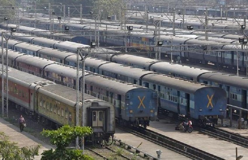 ये ट्रेनें होंगी रद्द (Financial express picture) 