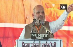 अमित शाह का कांग्रेस पर वार, कहा- राहुल बाबा आतंकवादियों को जवाब देने का जज्बा आप में था ? ये सिर्फ मोदी जी कर सकते हैं