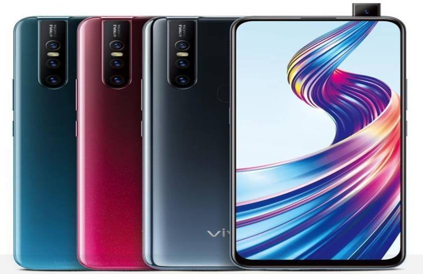 Vivo V15 की भारतीय बाजार में कीमत 23,990 रुपये है।