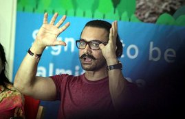 Aamir Khan, video, Instagram, Twitter, Social Media, viral video, old Man, Phone pe, TV commercial, TV ad, Hindi news, news in Hindi, latest news, today news in Hindi