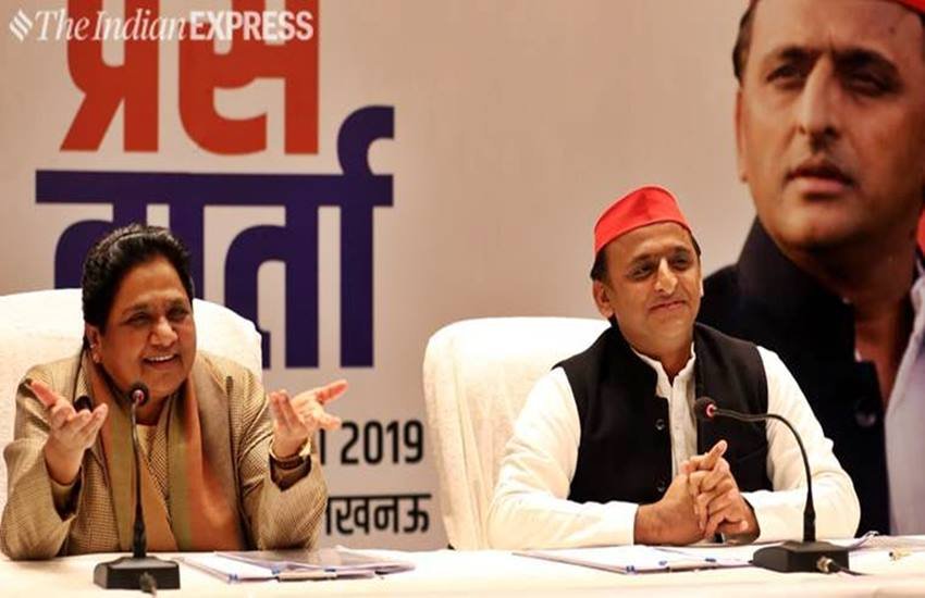 मायावती और अखिलेश यादव, फोटो सोर्स- इंडियन एक्सप्रेस