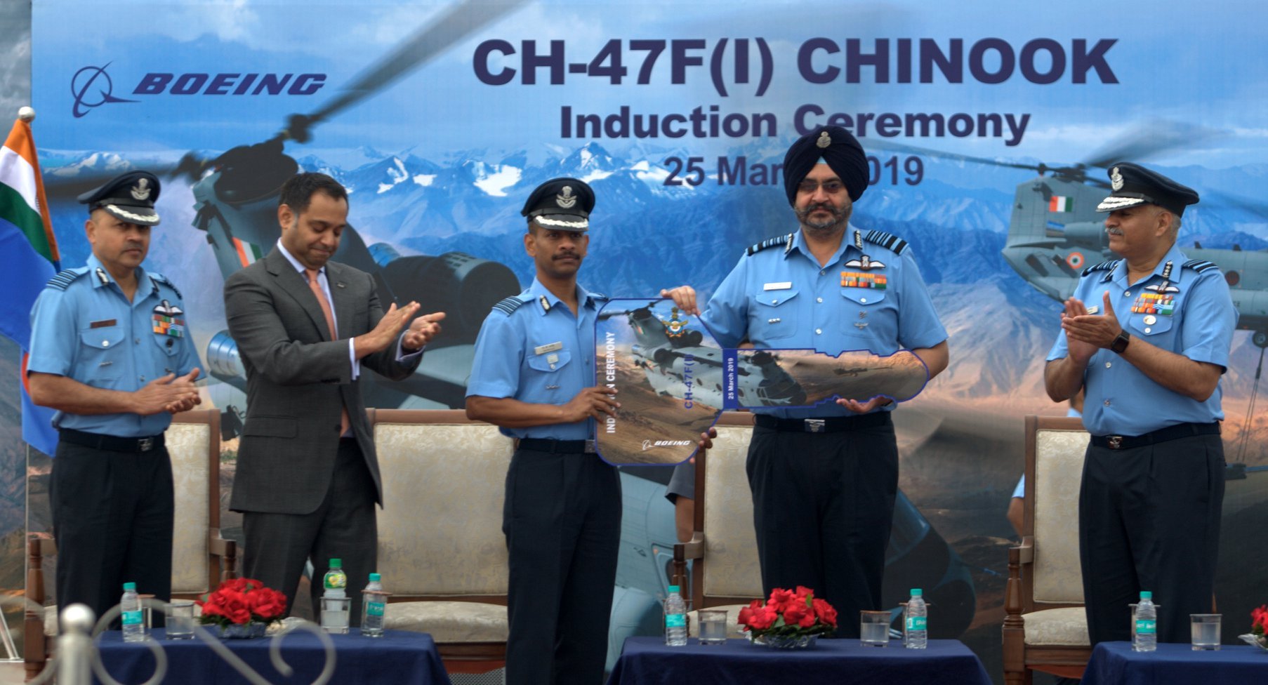 chinook, chinook helicopter, indian air force, iaf, iaf chinook, chandigarh air force station, chandigarh news, new type of aircraft