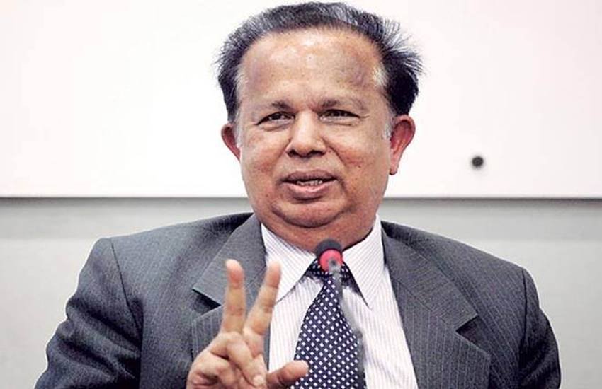 इसरो के पूर्व चीफ कस्तूरीरंगन ने कहा, ‘‘ और हम सभी को इस बात पर गर्व है कि हमने अंतरिक्ष में अगला महत्वपूर्ण, जरूरी और संभवत: बहुत कठिन कदम सफलतापूर्वक बढ़ाया है।’’
