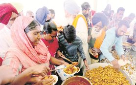 faridkot pakoda party