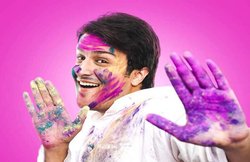 खीरे से मूली तक, होली के रंग छुड़ाने में कारगर हैं ये हर्बल तरीके