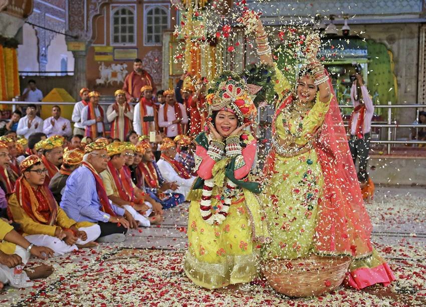 Traditional,Holi,lathmar holi,People celebrate,Mathura, holi, spring season, flowers, natural colours, artificial colours, holi festival, holi 2019,